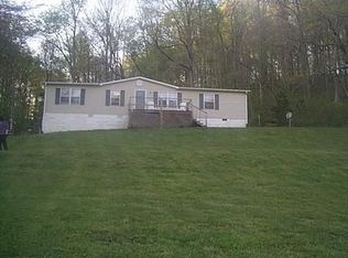 5911 Snow Creek Rd, Columbia, TN 38401