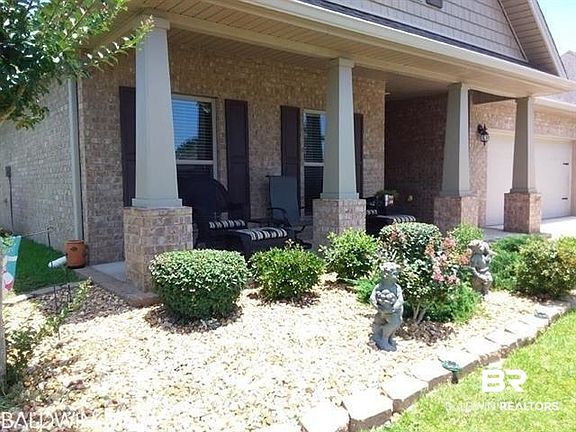 3rd image of 368 Thornhill Cir