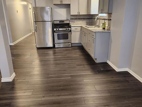 5th image of 3615 Ivy St Floor 1