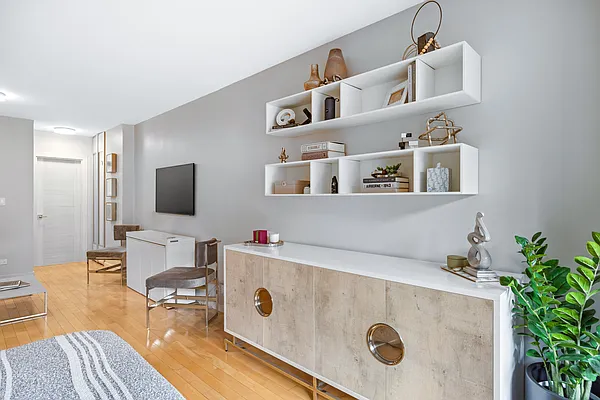 Rented by Highline Residential | media 36