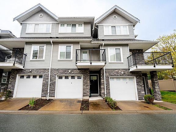 2nd image of 13864 Hyland Rd #6