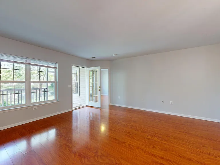 2771 S Knightsbridge Cir — Photo 7