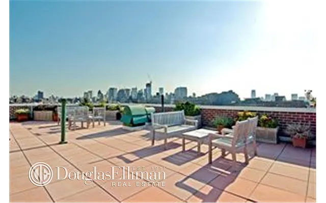 Rented by Douglas Elliman | media 6