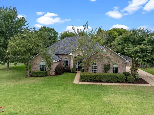 203 Tealwood Dr, Bossier City, LA 71111