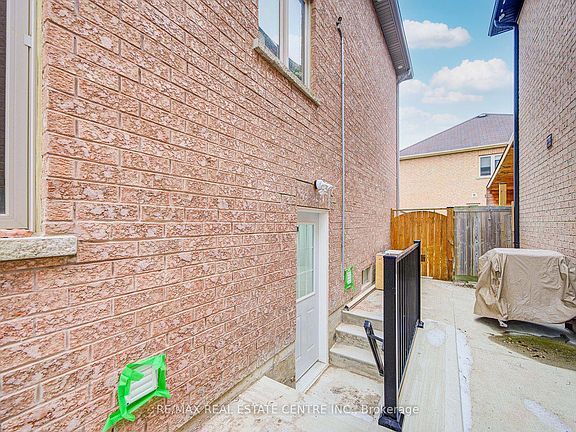 3rd image of 23 Gamson Cres #Basement