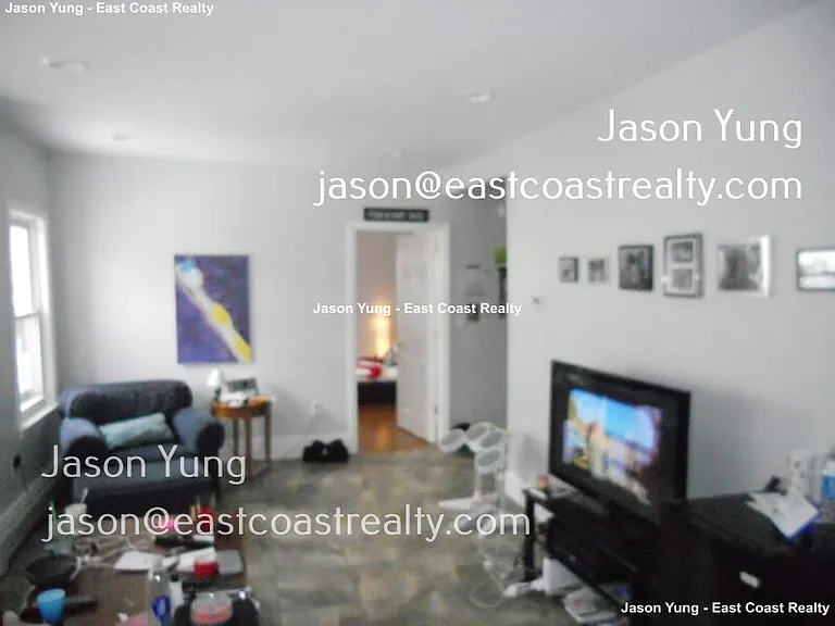 32 Long Ave — Photo 10