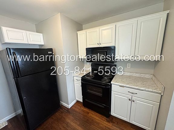 4th image of 2856 Valley View Cir