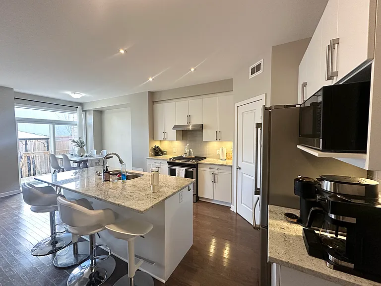 949 Stonewalk Dr — Photo 15