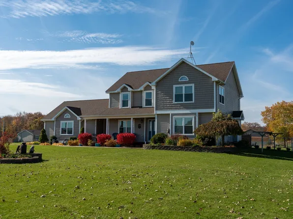 2975 E Beal City Rd #9, Mount Pleasant, MI 48858