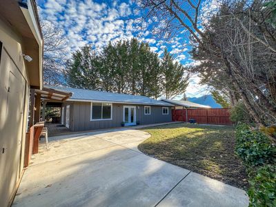 435 Nugget Dr, Rogue River, OR, 97537
