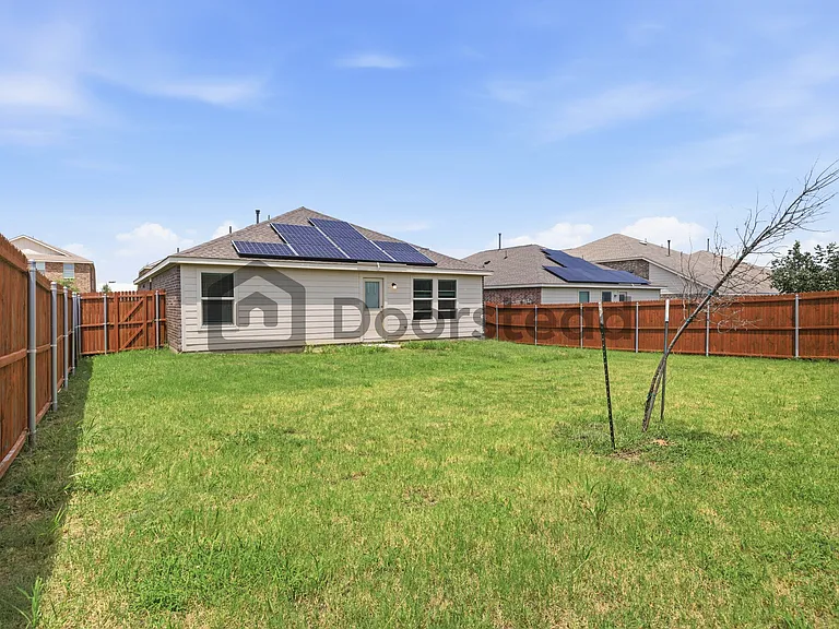 771 Bayonet St — Photo 23