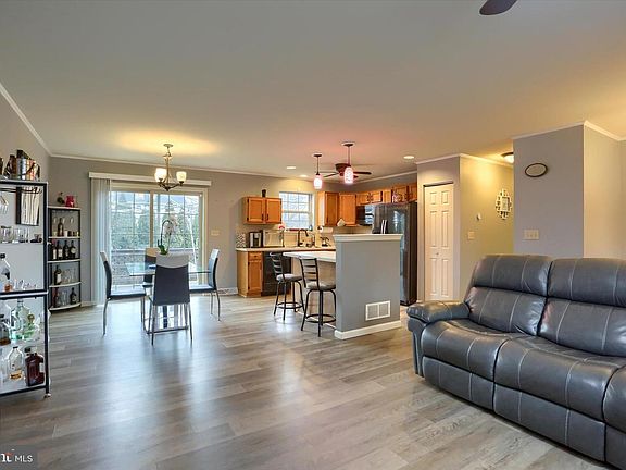 5th image of 314 Mumper Ln