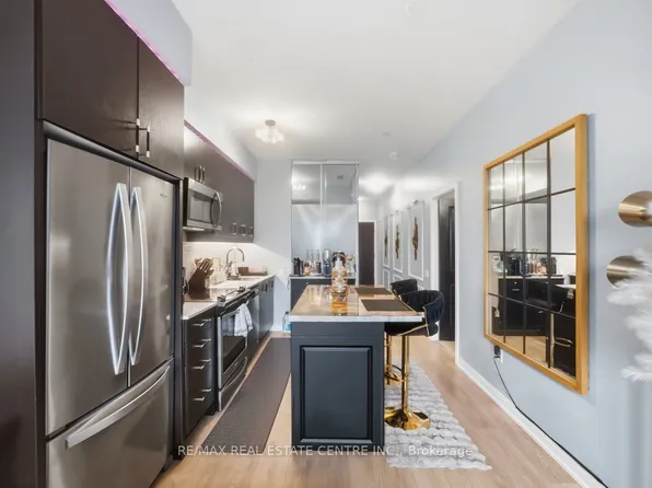 8 Nahani Way #304, Mississauga, ON L4Z 0C6