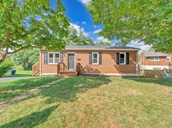 407 Bonhill Dr NW, Roanoke, VA 24012