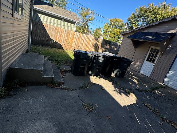 2nd image of 734 Harrison Ave