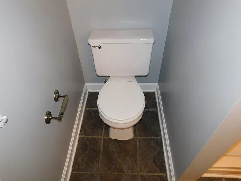 2905 Mandy Ln — Photo 18