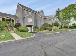 119 Fields Ln, Peekskill, NY 10566