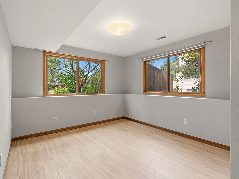 1515 Brandt Ct — Photo 24