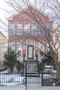 1822 N Talman Ave, Chicago, IL, 60647