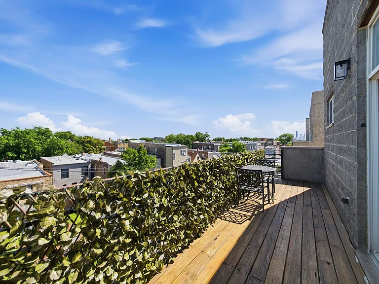 2642 W Chicago Ave #4 — Photo 18