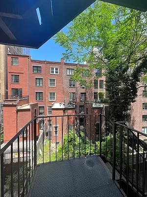 Rented by Avenues Real Estate | media 13