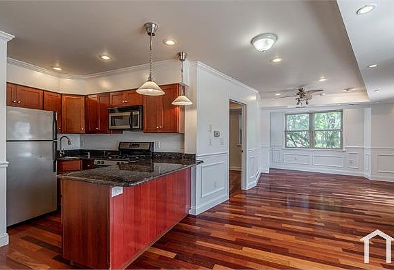 2nd image of 1200 Germantown Ave Floor 2