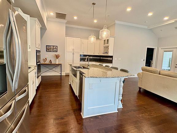 4th image of 3085 Moss Bridge Ln