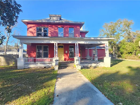 1110 Elizabeth St, Waycross, GA 31503