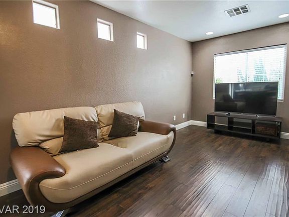4th image of 5250 Paradise Valley Ave