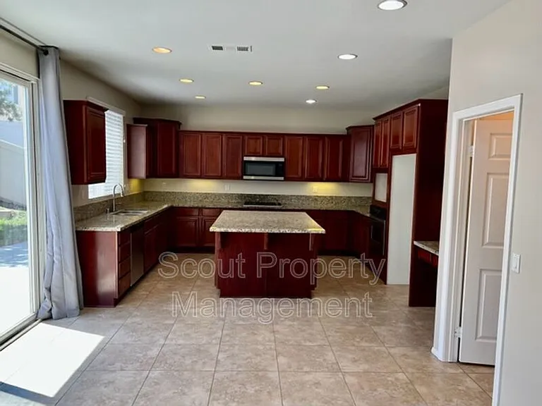 45602 Magnolia Pl — Photo 16
