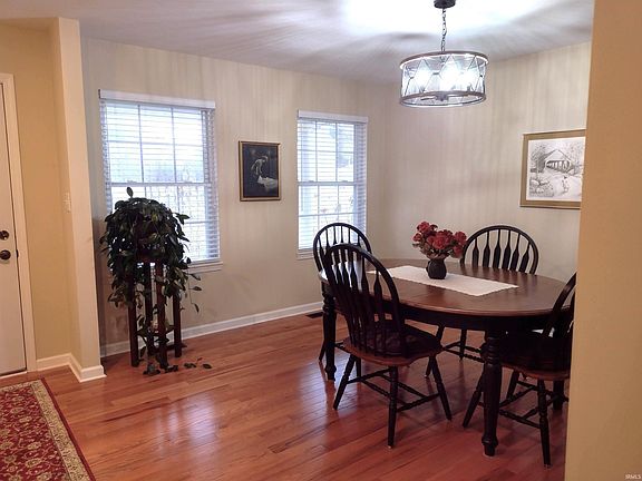 5th image of 3449 Hillside Ct