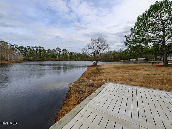 5th image of 303 Ramonas Lake Court