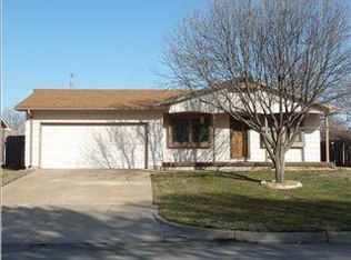 3226 S Kessler Ave, Wichita, KS 67217