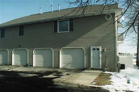 5th image of 2745 Omar St