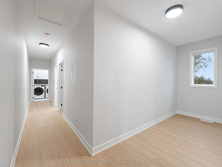 49 Grosvenor Ave #3 — Photo 26