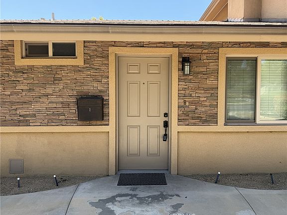 2nd image of 1365 Lafayette Rd APT C