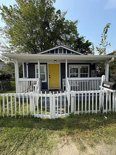 2034 Beech Ave Photo 1