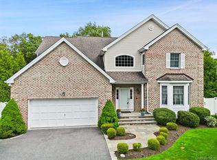 14 Putney Rd, Baldwin Place, NY 10505