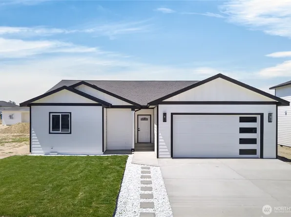 309 Olivia Street, Sunnyside, WA 98944