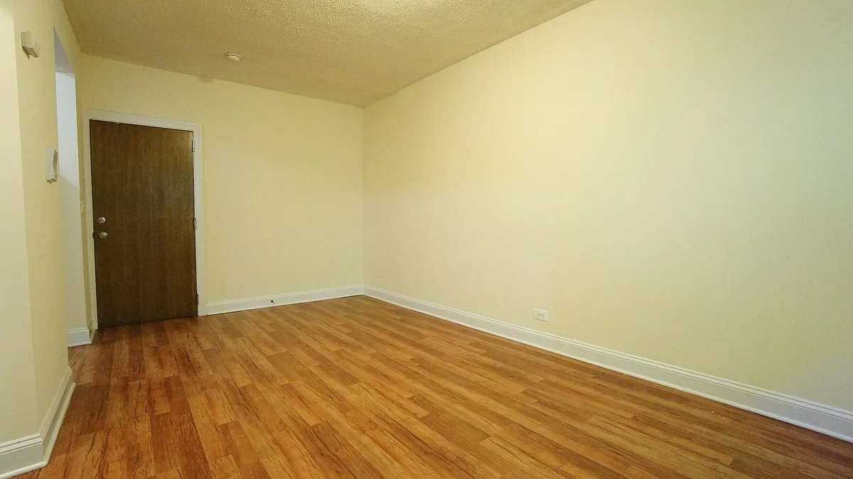 Building Photo - 1742 Humboldt LLC