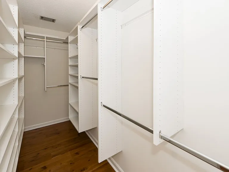 923 River Rd — Photo 12