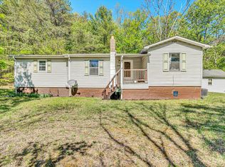 3599 Catawba Valley Dr, Salem, VA 24153