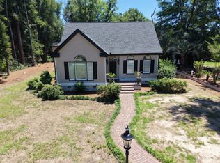 346 Reynolds St, Blackville, SC 29817