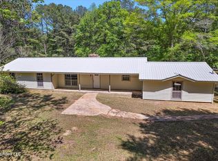 118 George Keys Dr, Mendenhall, MS 39114