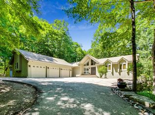 W4502 Basswood Dr, Lake Geneva, WI 53147