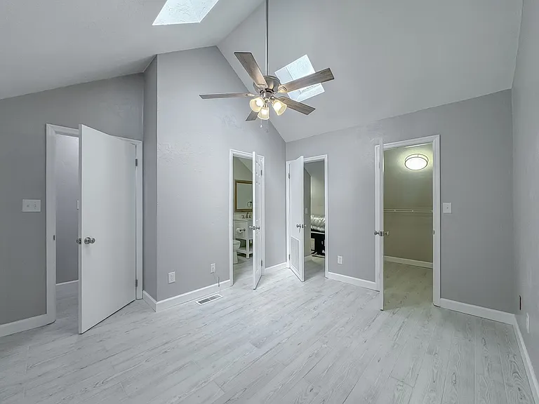 934 S Lipona Rd — Photo 29