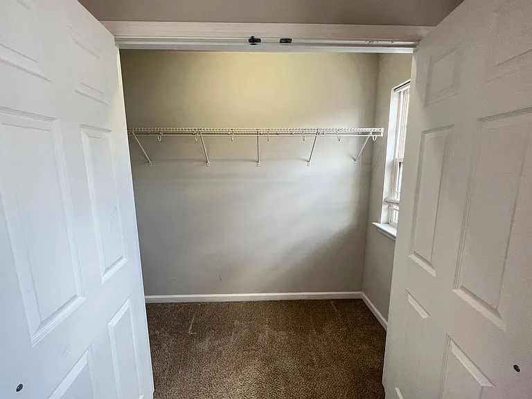 215 Dove Cottage Ln — Photo 20