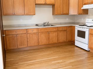 1016 S 8th St APT 2, Tacoma, WA 98405
