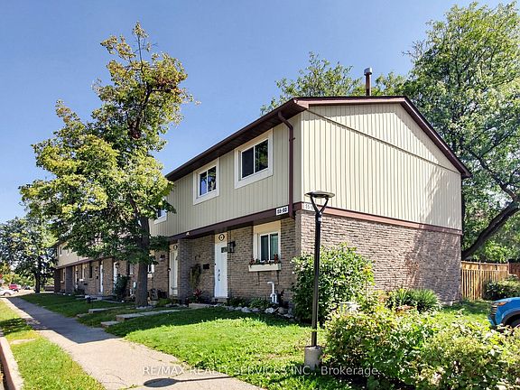 3rd image of 93 Hansen Rd N #57