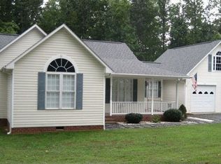 204 Gold Hill Rd, New Canton, VA 23123